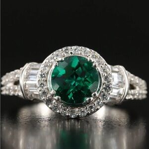 Sterling silver Emerald and white Sapphire ring